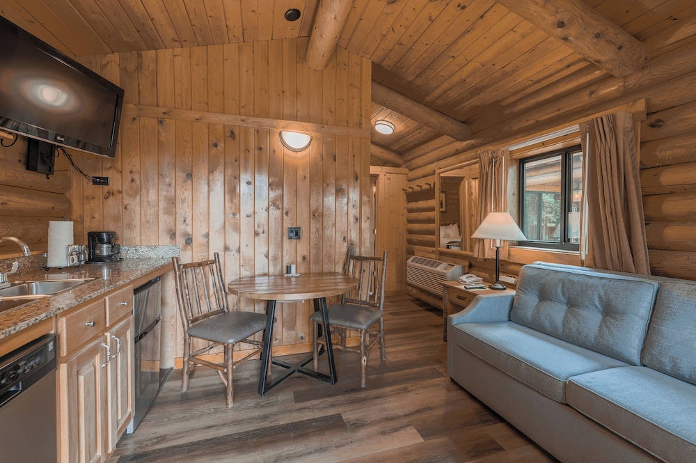 Cowboy Village Resort 47/69