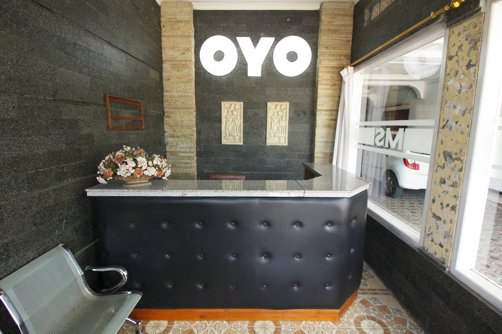 OYO 609 Ms Hotel Pangandaran 4/34