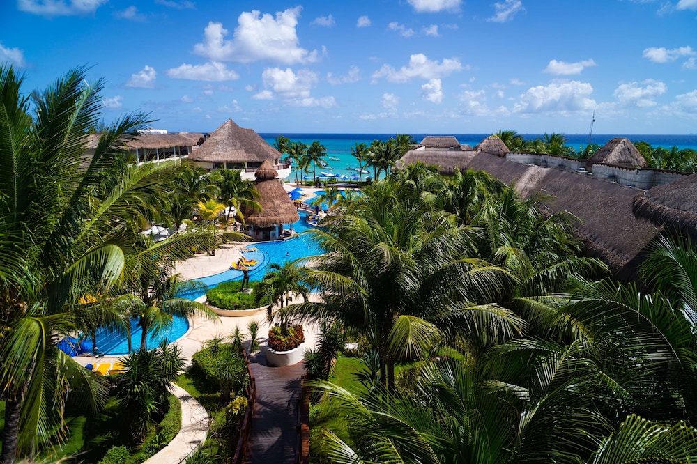 The Reef Coco Beach Resort & Spa – Optional All Inclusive in PLAYA DEL CARMEN