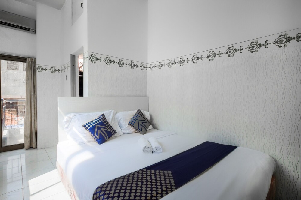OYO 2628 Kartini Residence 12/29