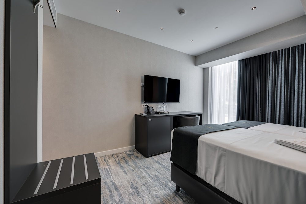 ECONOMY, DOUBLE BED