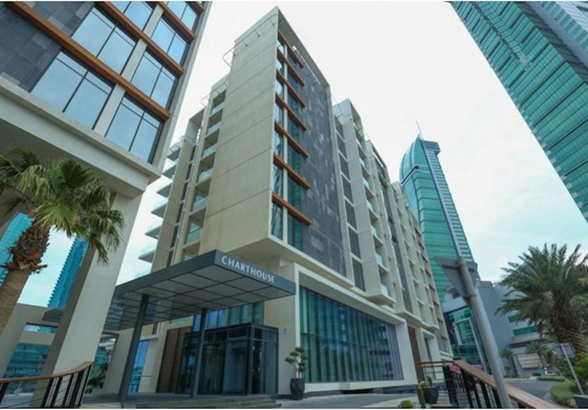 Charthouse Bahrain Harbour 3/39