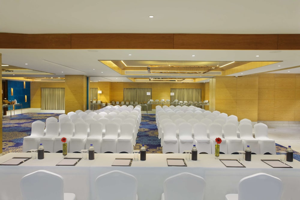 Radisson Blu Jammu 63/71