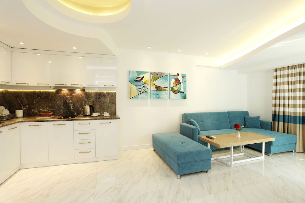 Kleopatra Suit Hotel 36/59