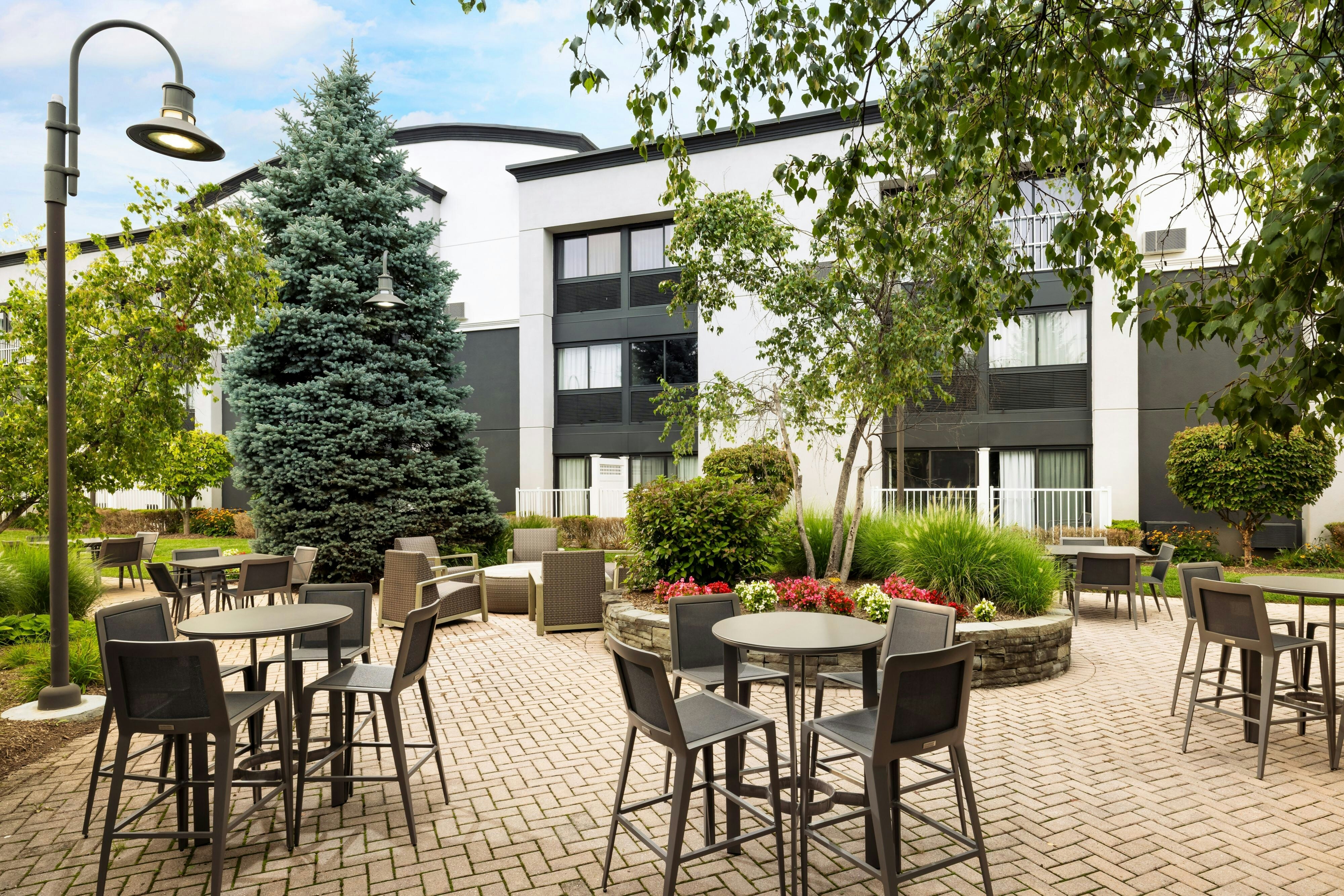 Courtyard by Marriott Montvale 28/41