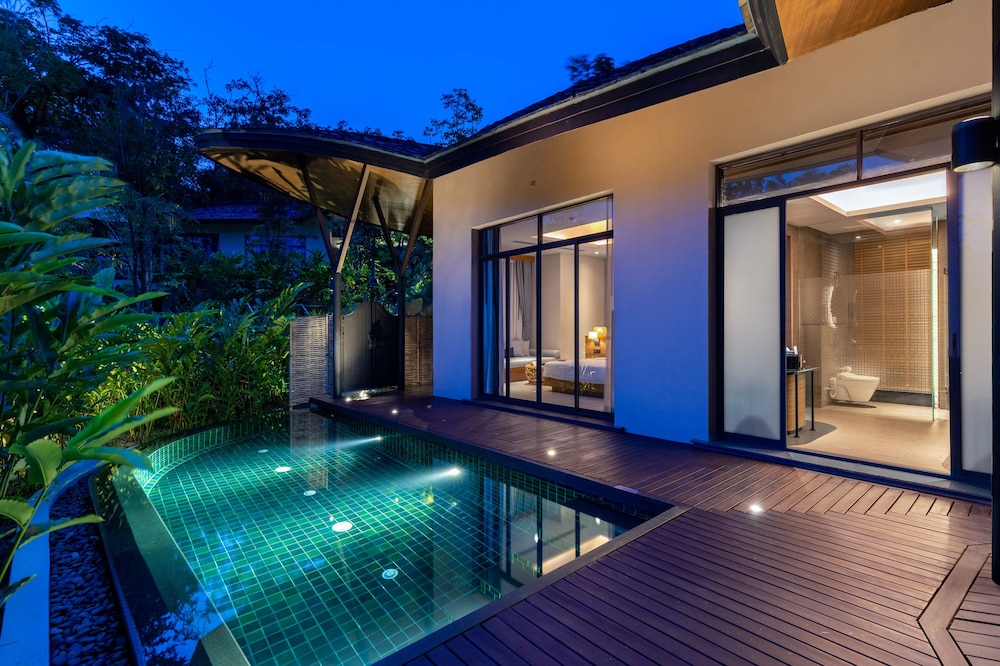 Noku Phuket 22/50