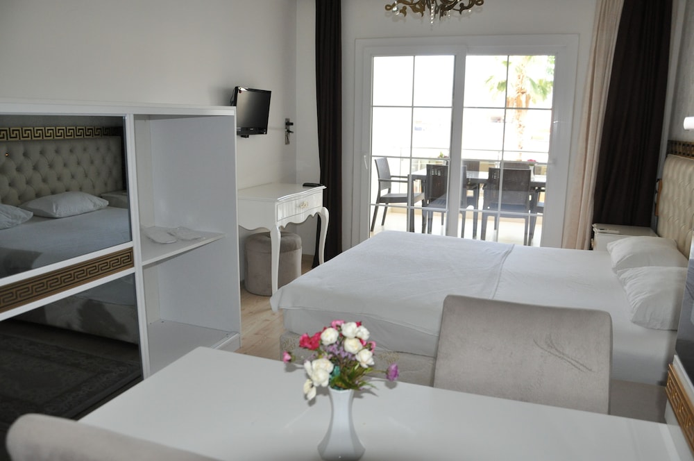 Akbuk Palace Hotel & Residence 25/43