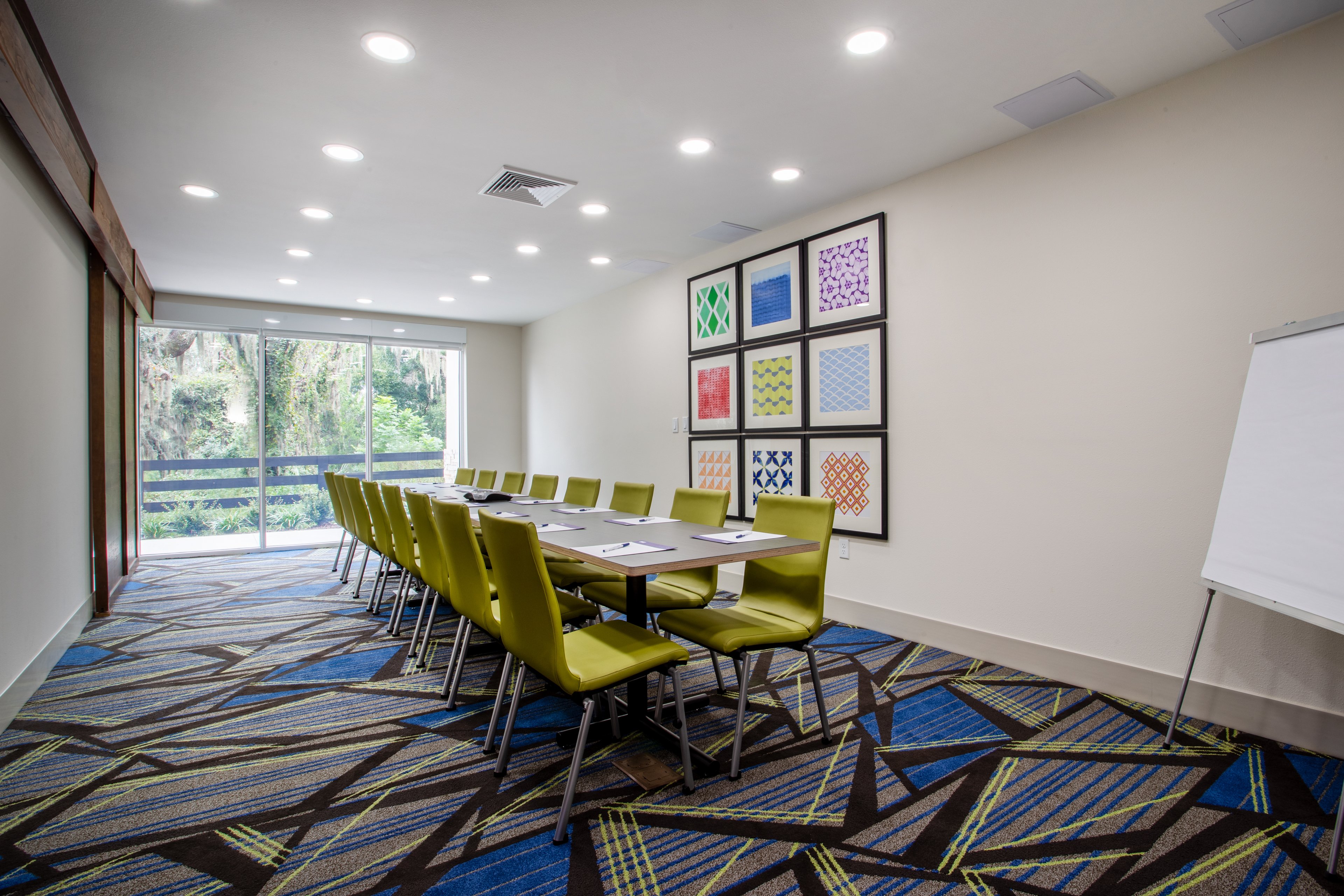 Holiday Inn Express And Suites Deland South 44/49