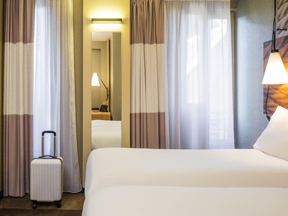 ibis Clichy Centre Mairie 33/70