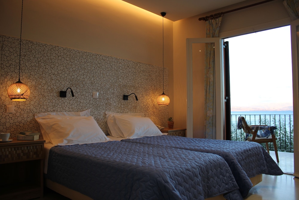 Dassia Beach Hotel 12/70