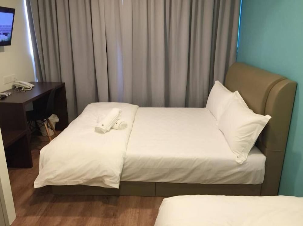 Hotel 57 11/41