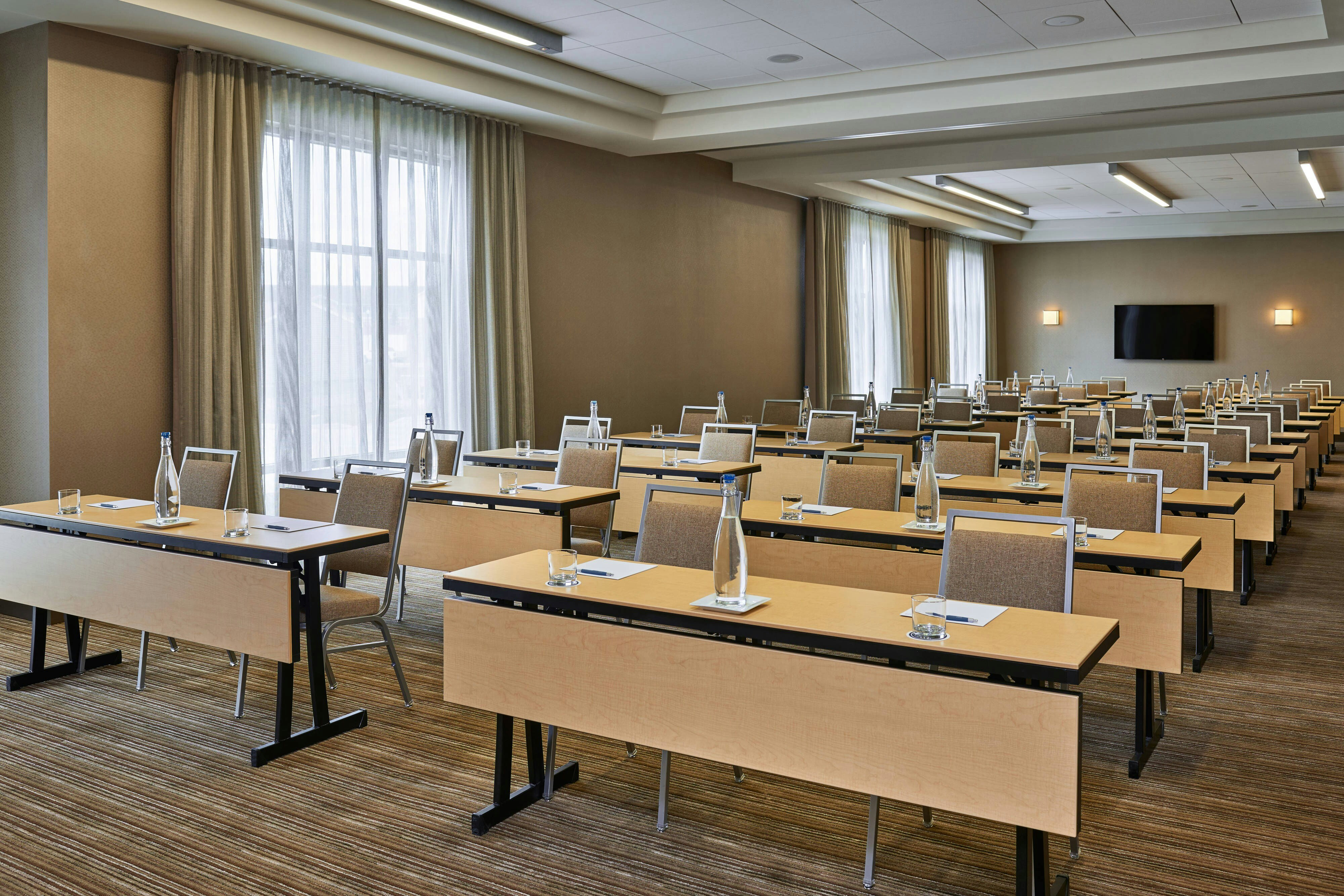 Four Points by Sheraton Fargo Medical Center 19/23