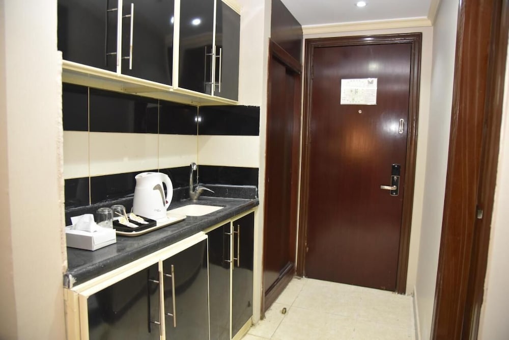 غرفة بسريرين منفصلين، فندق الكرام الفندقية(alkiram hotel) 5/5
