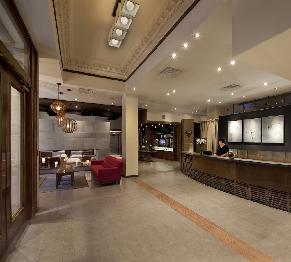 Hotel 71 5/50