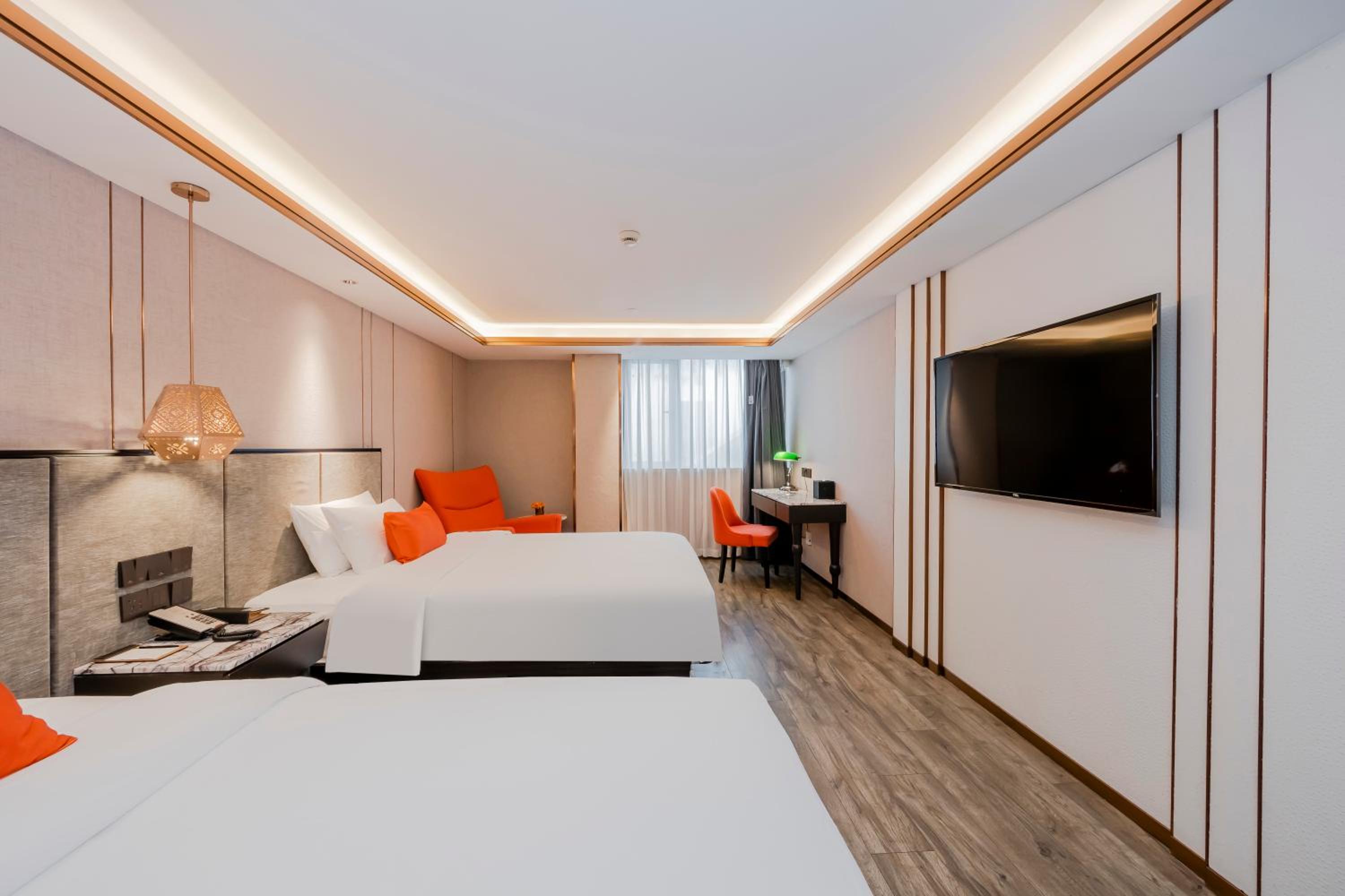 Zhi Zun Superior Twin Bed Room، Yitel Premium (Shanghai people's Square Nanjing Road Pedestrian Street shop) 2/2