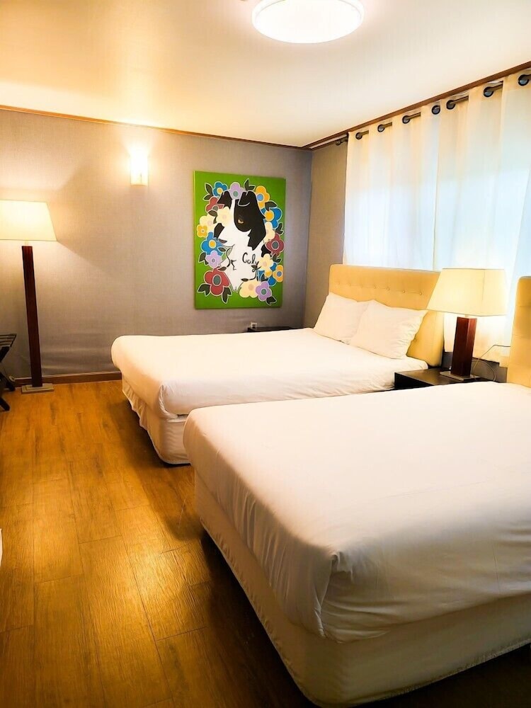 EQ Stay Hotel 14/50