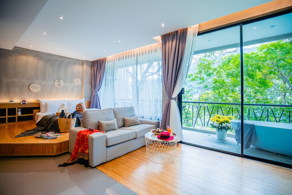 The Woods Natural Park Resort Phuket 50/73