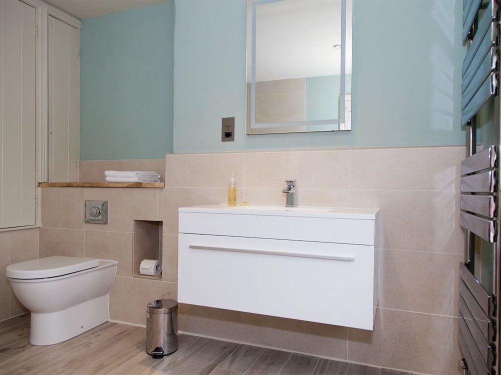 Glebe Farm B&B 34/37