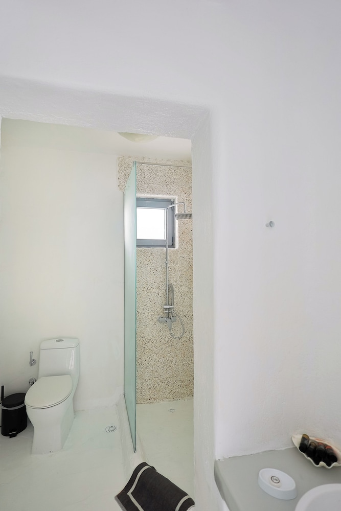 Mykonos Pantheon 50/50