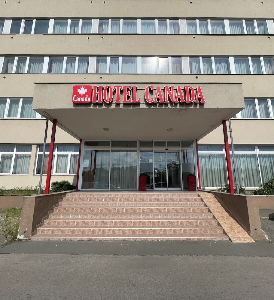 Canada Hotel Budapest 1/50