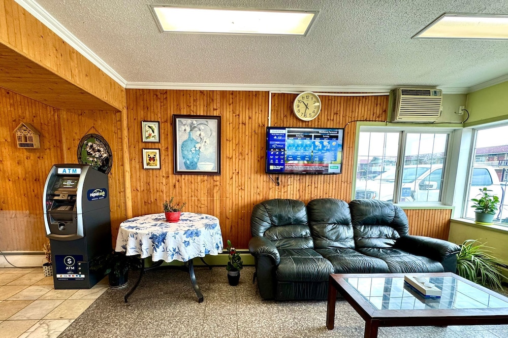 Silver Crest Lodge 26/38