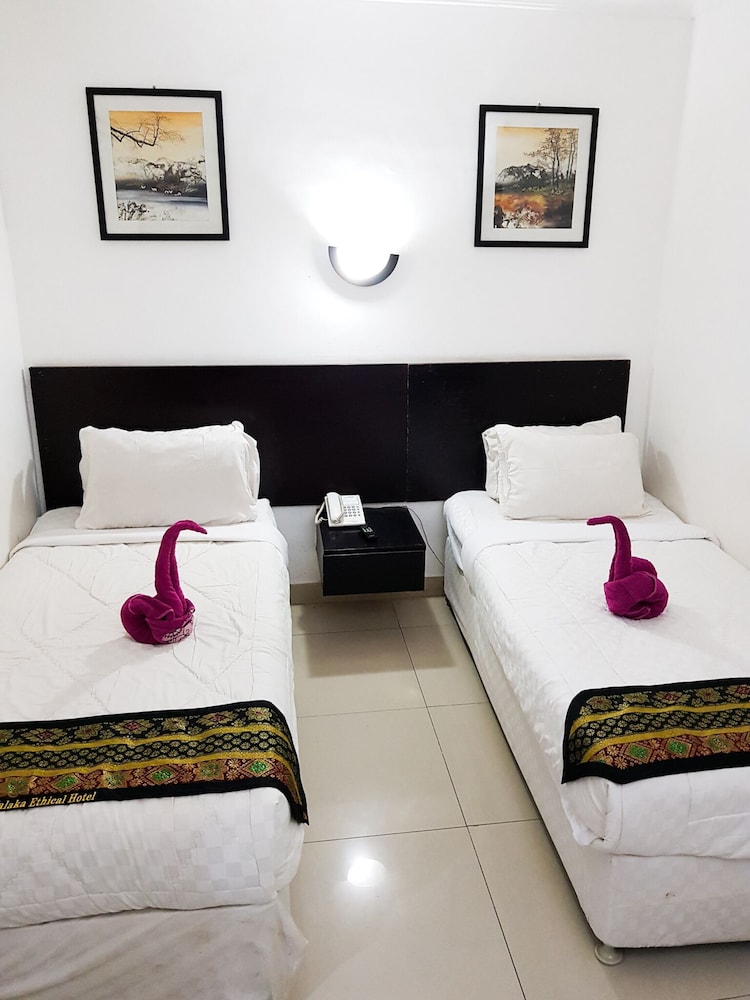 Townhouse Oak Ilir Timur I Near Ptc Mall 25/62