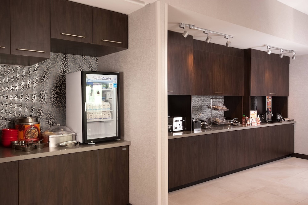 Towneplace Suites Charleston Airport Convention Center 10/49