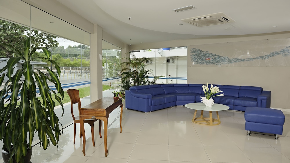 OCEANIA HOTEL 35/51