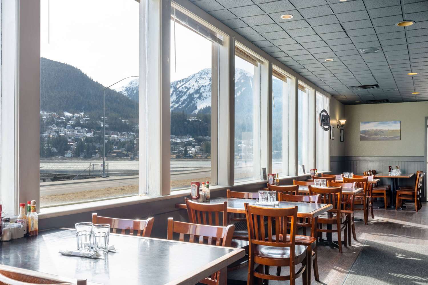 Ramada by Wyndham Juneau 51/61