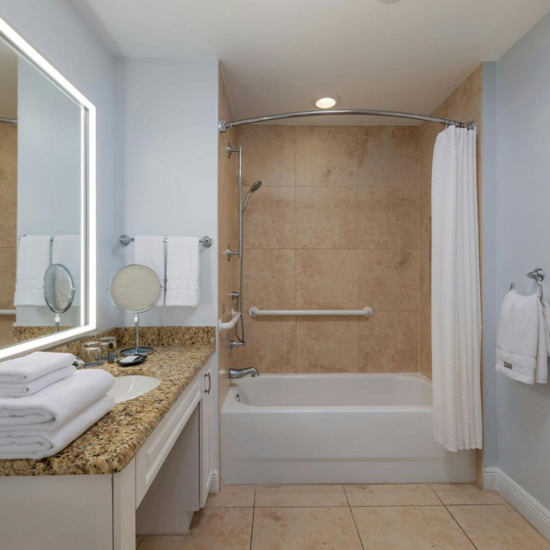 غرفة قياسية بسريرين مزدوجين، Westin Cape Coral Resort Formely the Resort At Marina Village 4/6