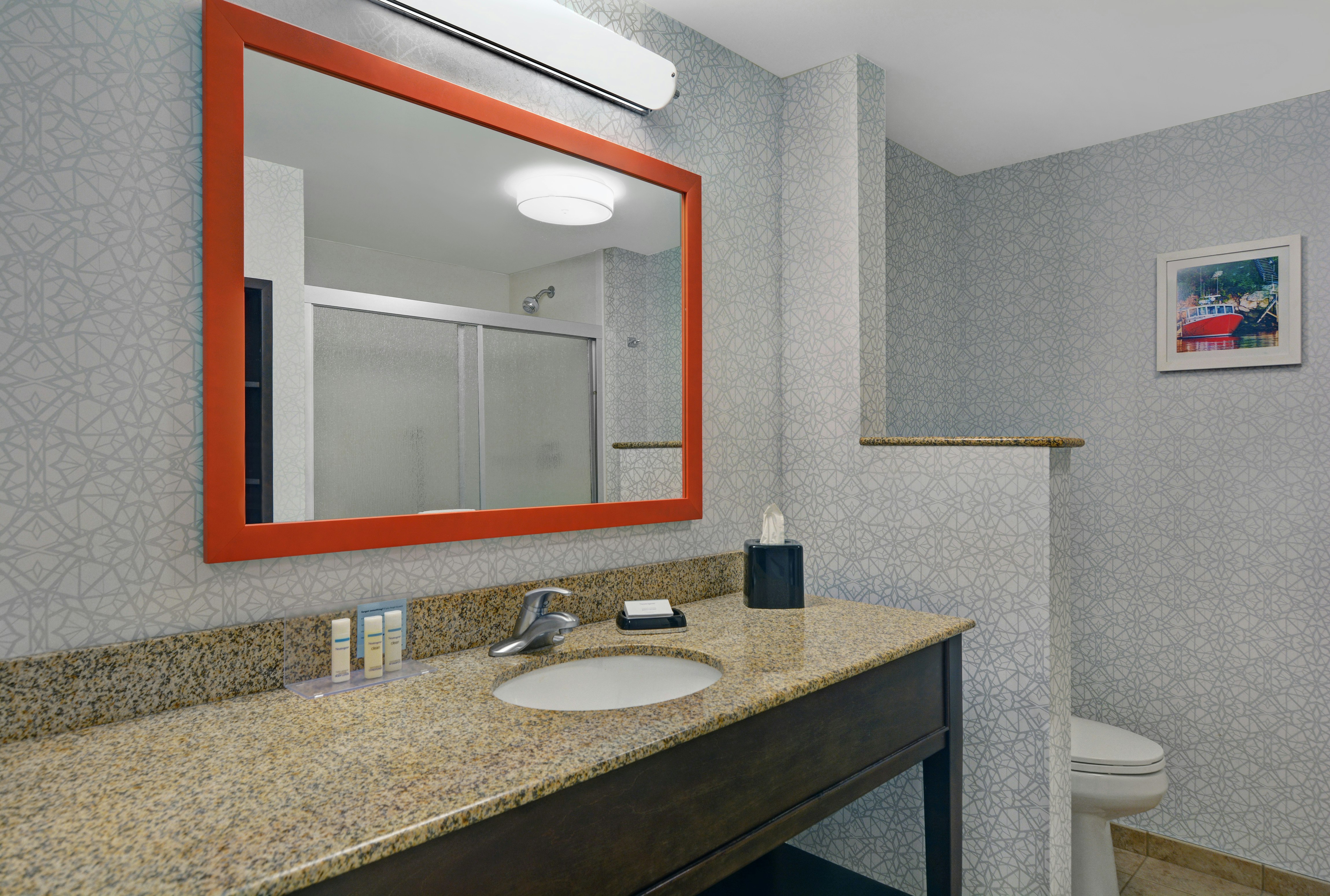 Room, 2 Queen Beds, Hampton Inn Bath Brunswick Area Me 2/2