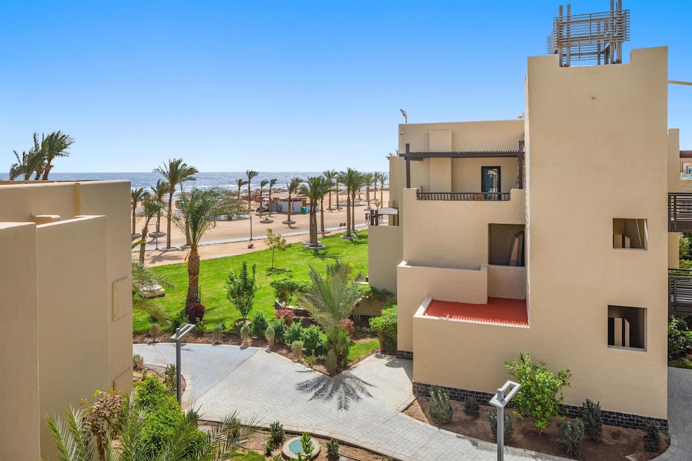 Pickalbatros Sands Port Ghalib 8/69
