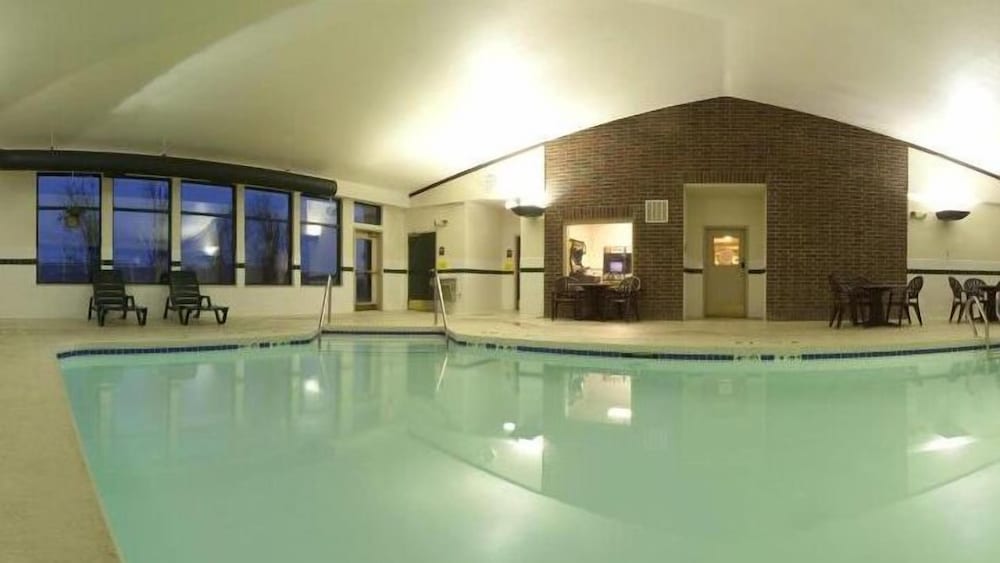 swimming pool spa