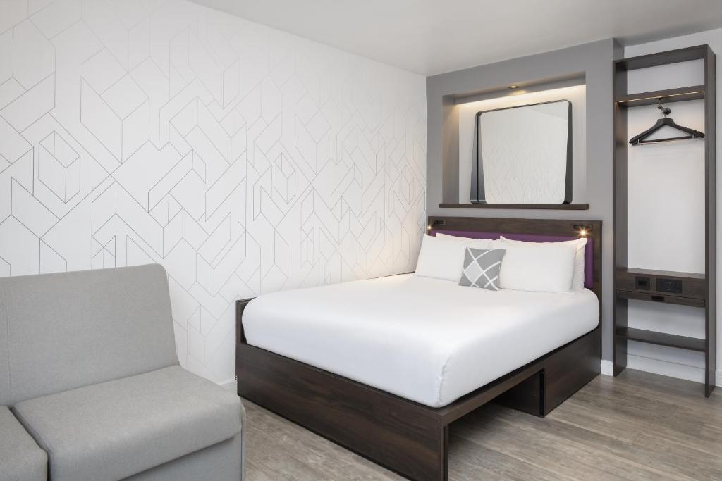 Inner, Double Bed