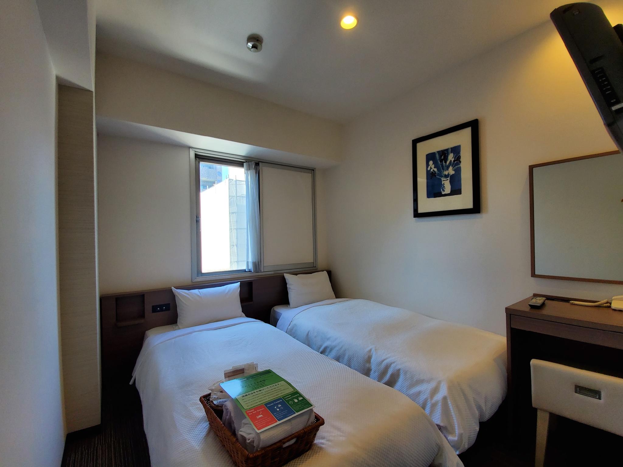 SMART, TWIN BEDS