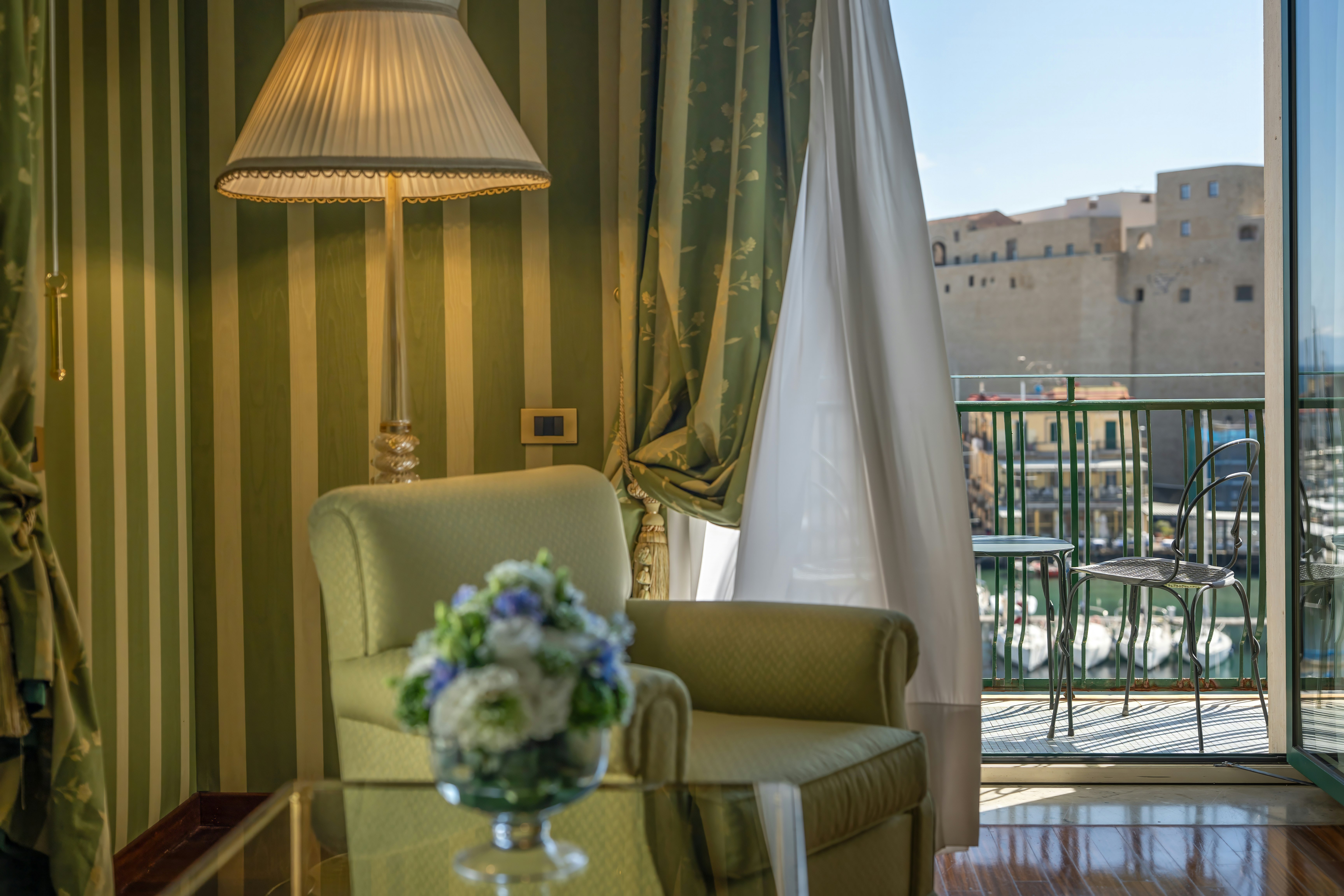 Grand Hotel Vesuvio Naples 27/50