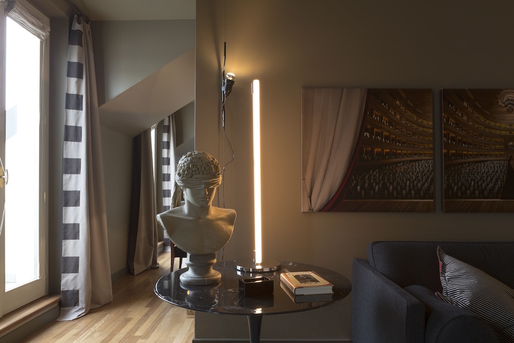 Four Seasons Hotel Milano 42/56