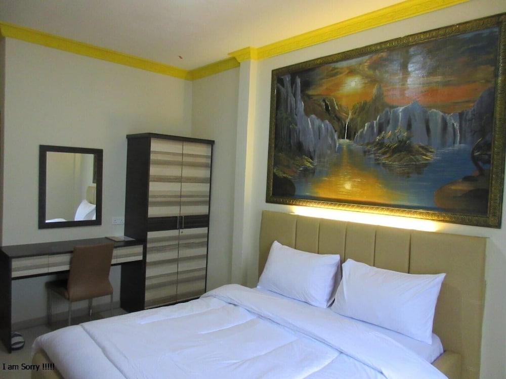Boutique Hotel 01 11/34