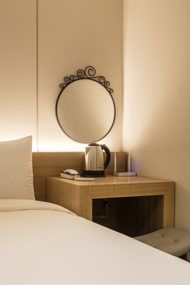The First Stay Hotel photo4