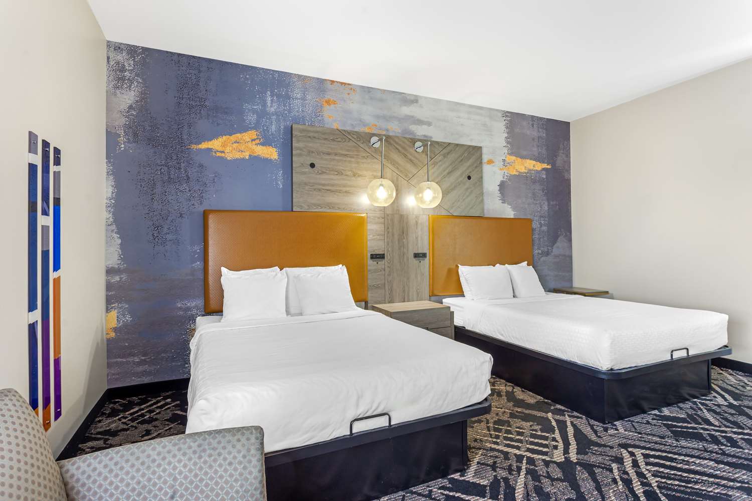 Room, 2 Queen Beds, Bathtub, Accessible