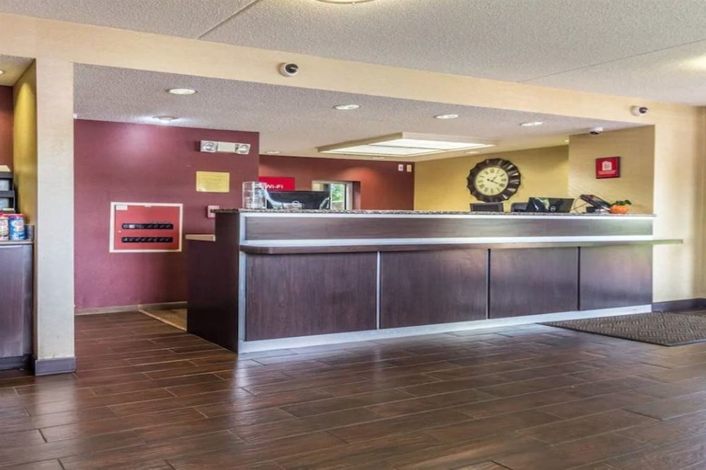 Red Oak Inn Detroit Metro Airport - Belleville 7/33