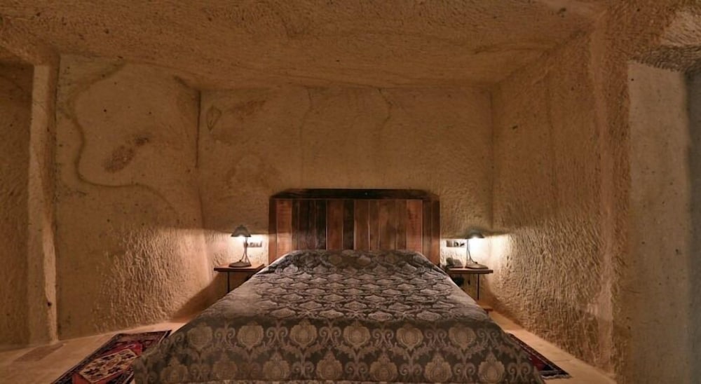 Mahzen Cave Hotel 18/55