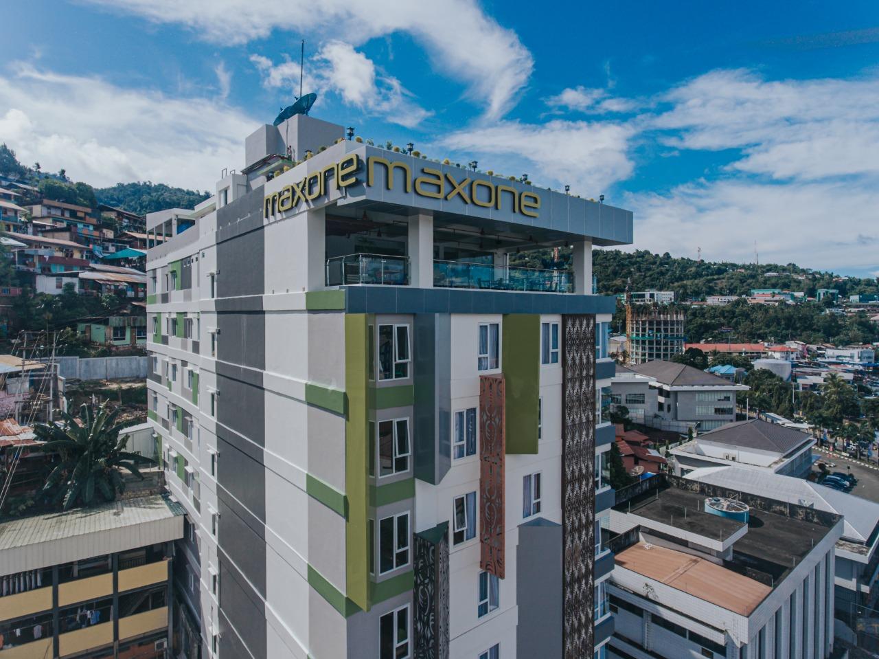 Maxone Hotel Jayapura 1/30