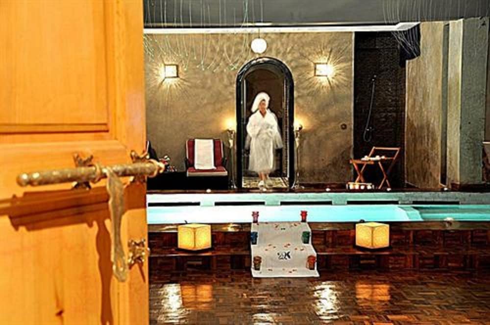 Palais Ommeyad Suites Spa 56/61