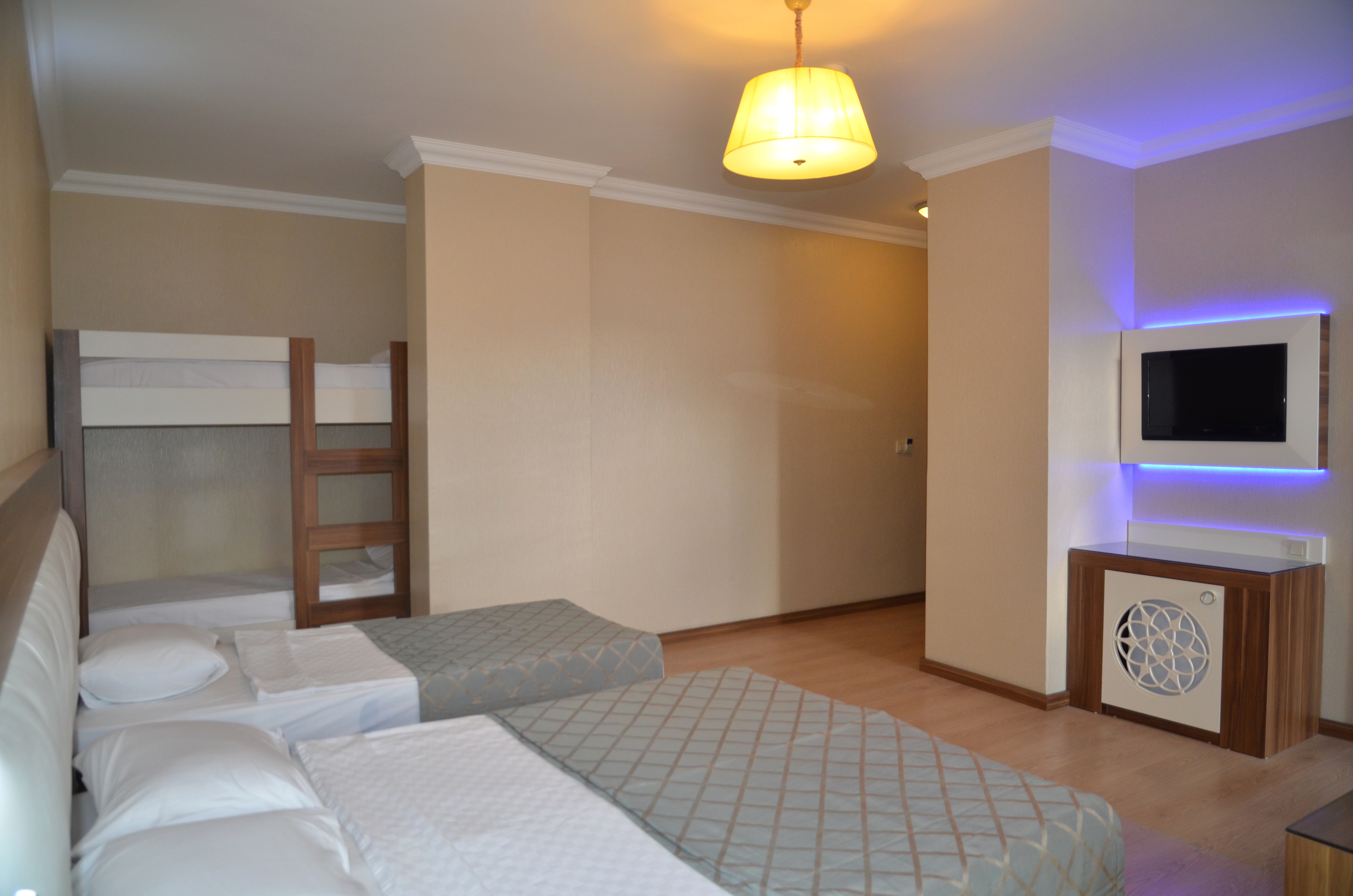 Grand Zaman Garden 18/50