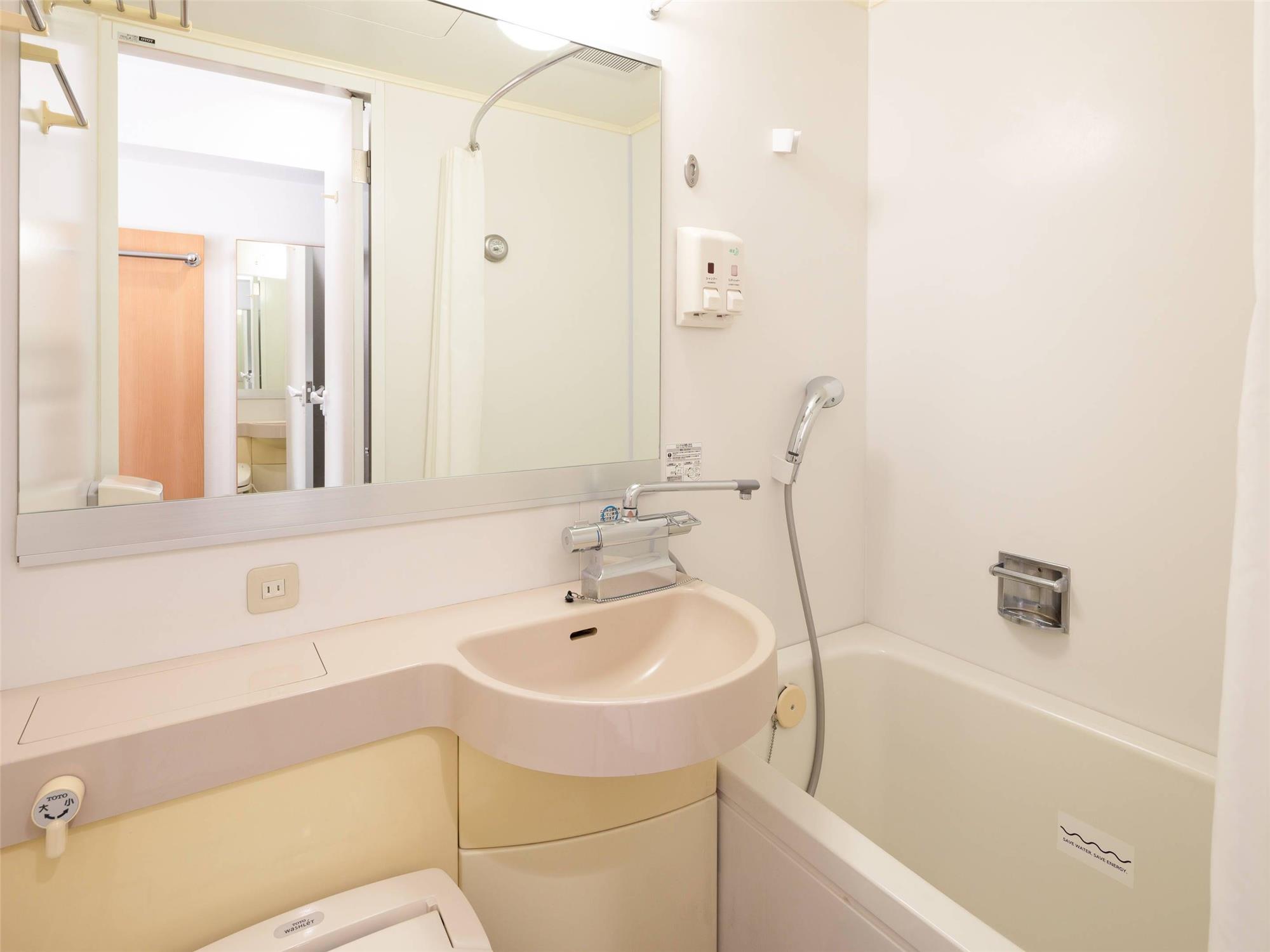 Comfort Hotel Narita 60/61
