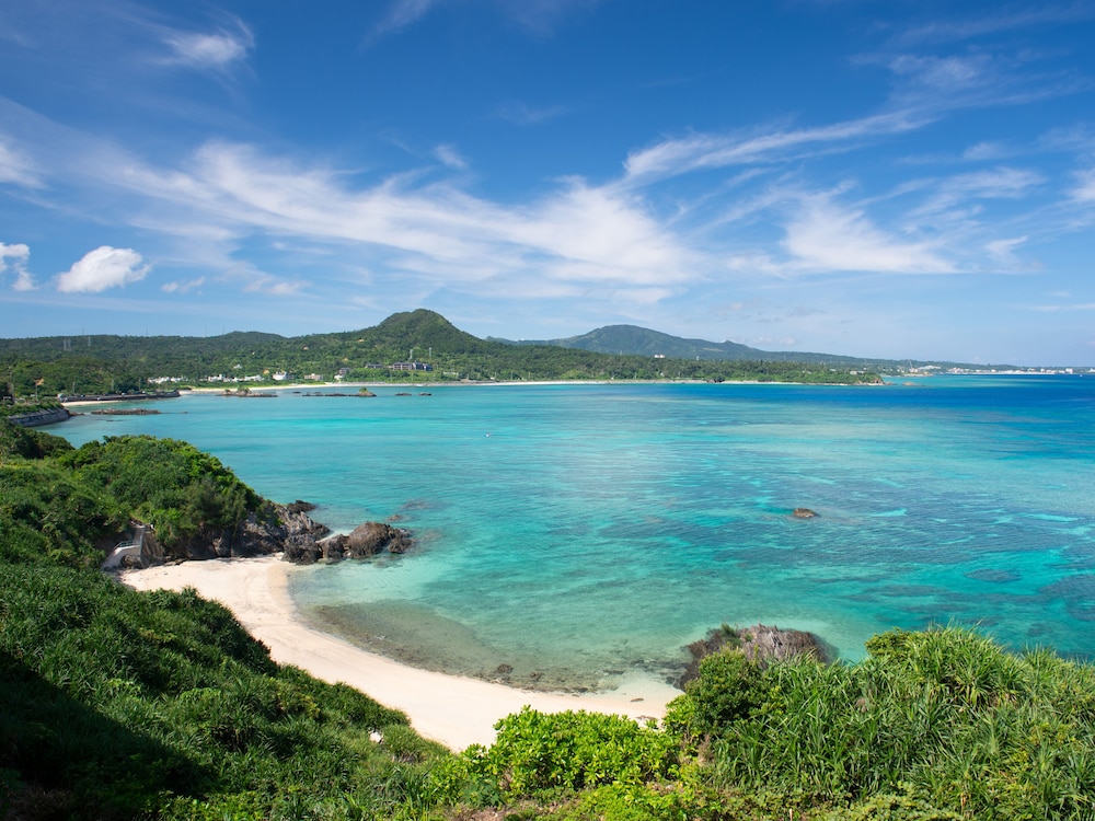 Halekulani Okinawa 40/47