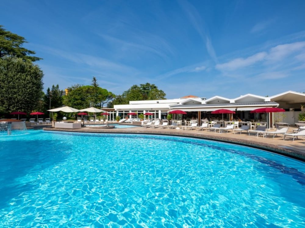 Hotel Mioni Royal San 8/72