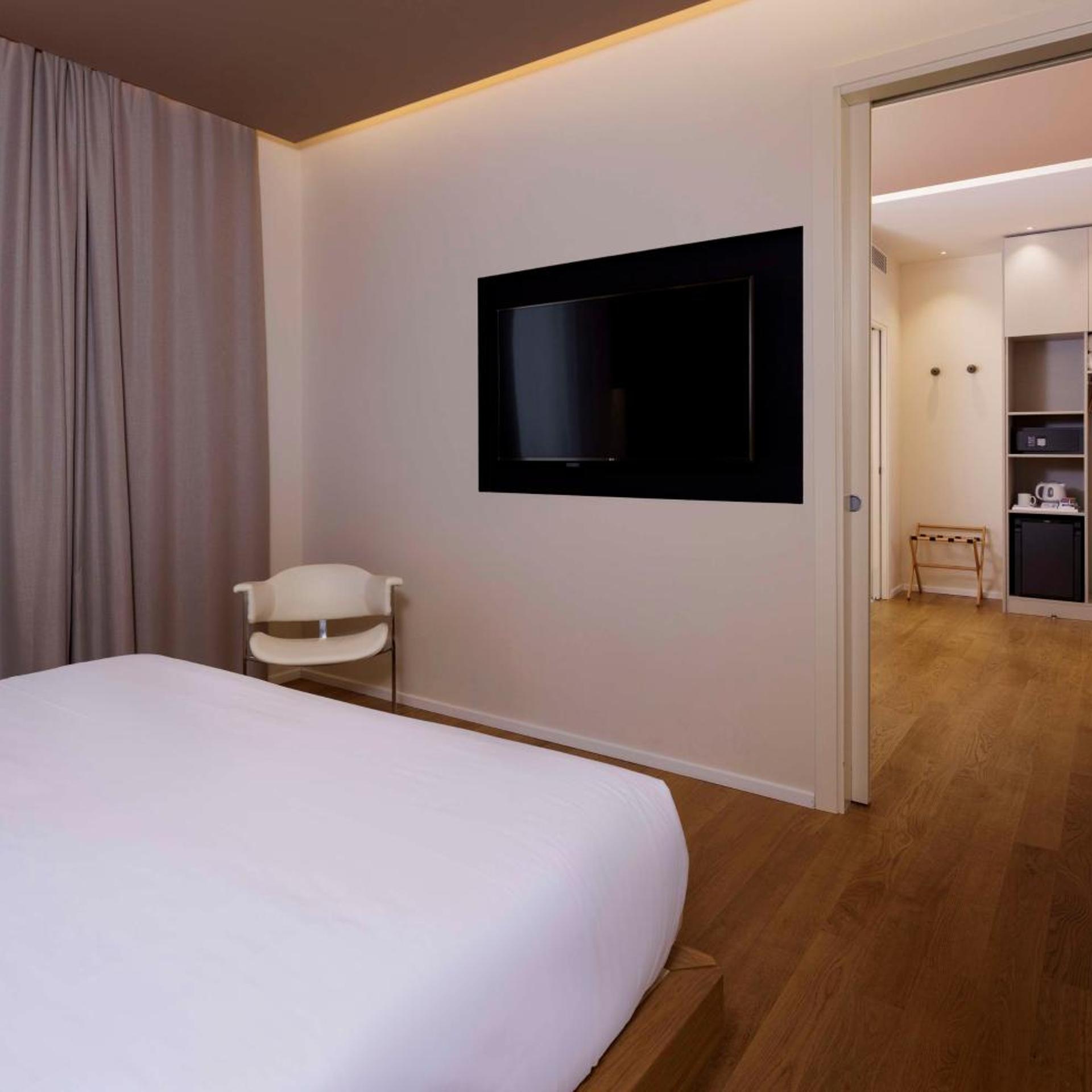 غرفة كلاسيكية بسرير فردي وسرير كوين، Best Western Plus Hotel Bologna 10/11