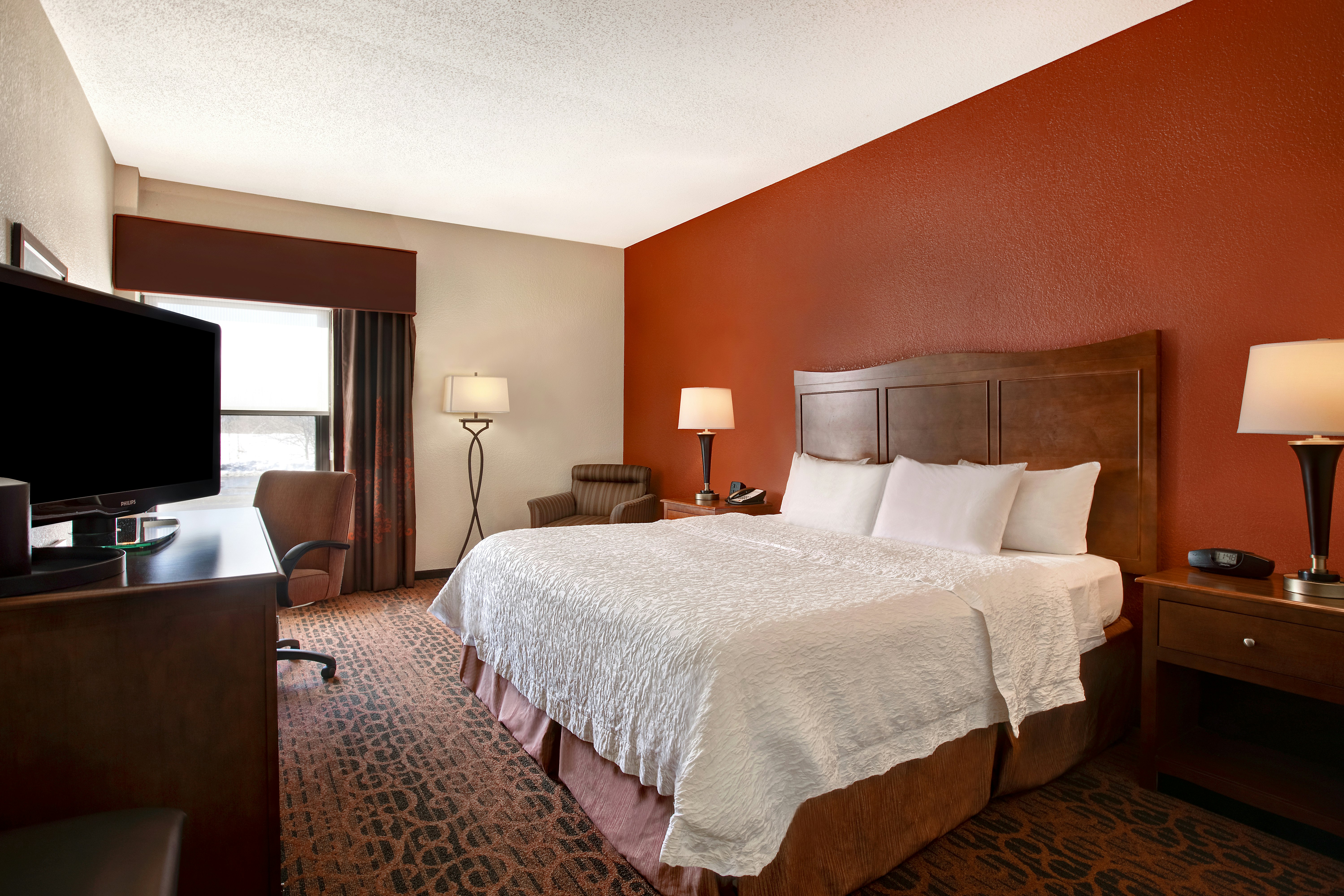 ROOM, KING BED, ACCESSIBLE